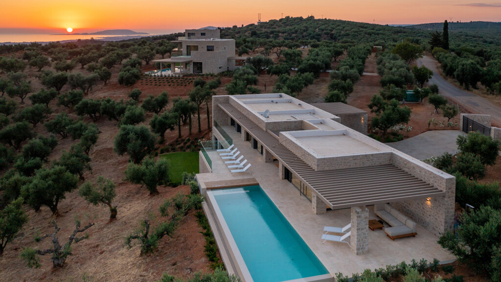 Messinian Nest Luxury Villas - 500 Niebla Beige