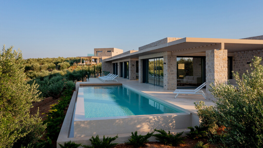 Messinian Nest Luxury Villas - 500 Niebla Beige